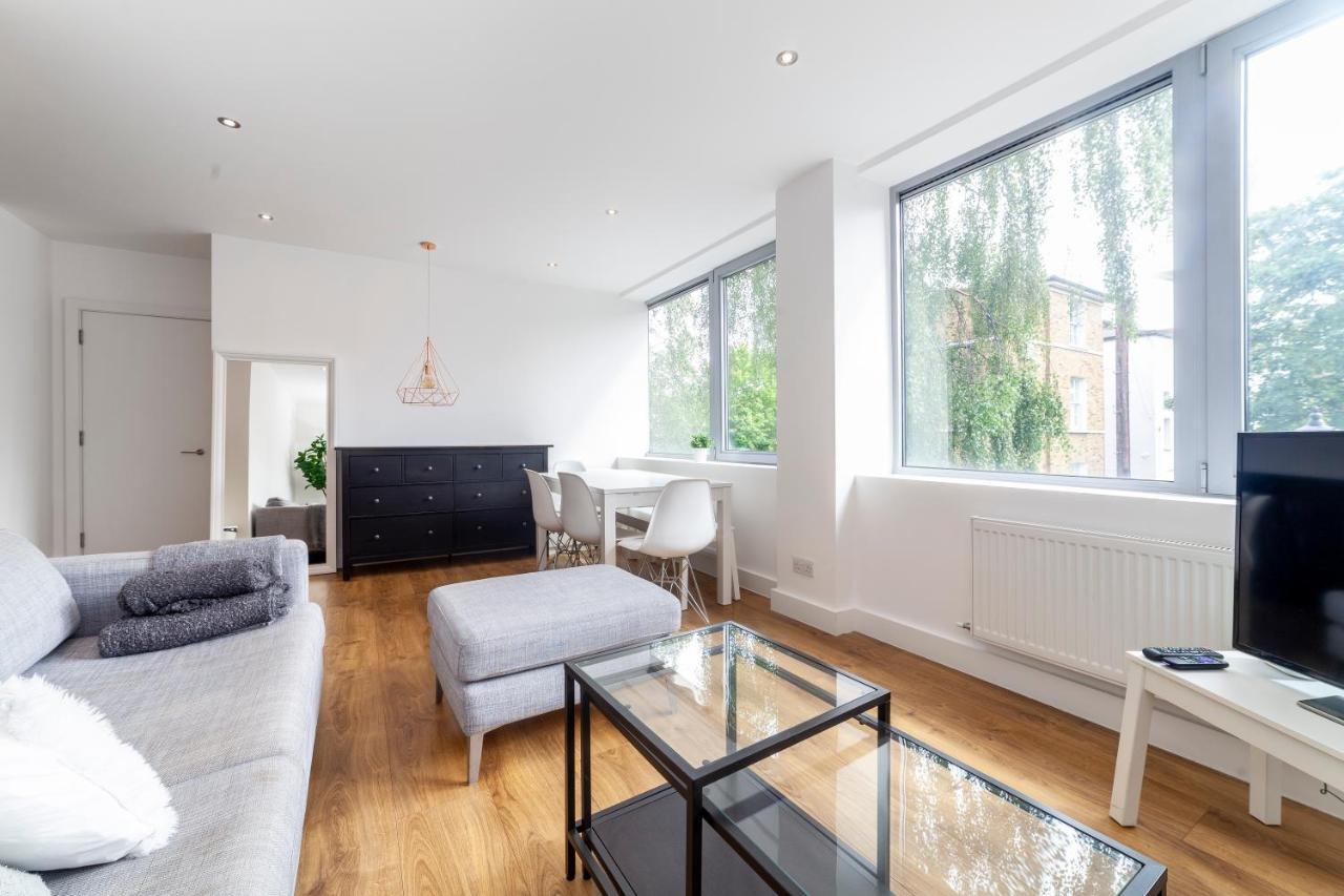 شقة Modern And Bright 2 Bdr Flat In Clapham Common لندن المظهر الخارجي الصورة